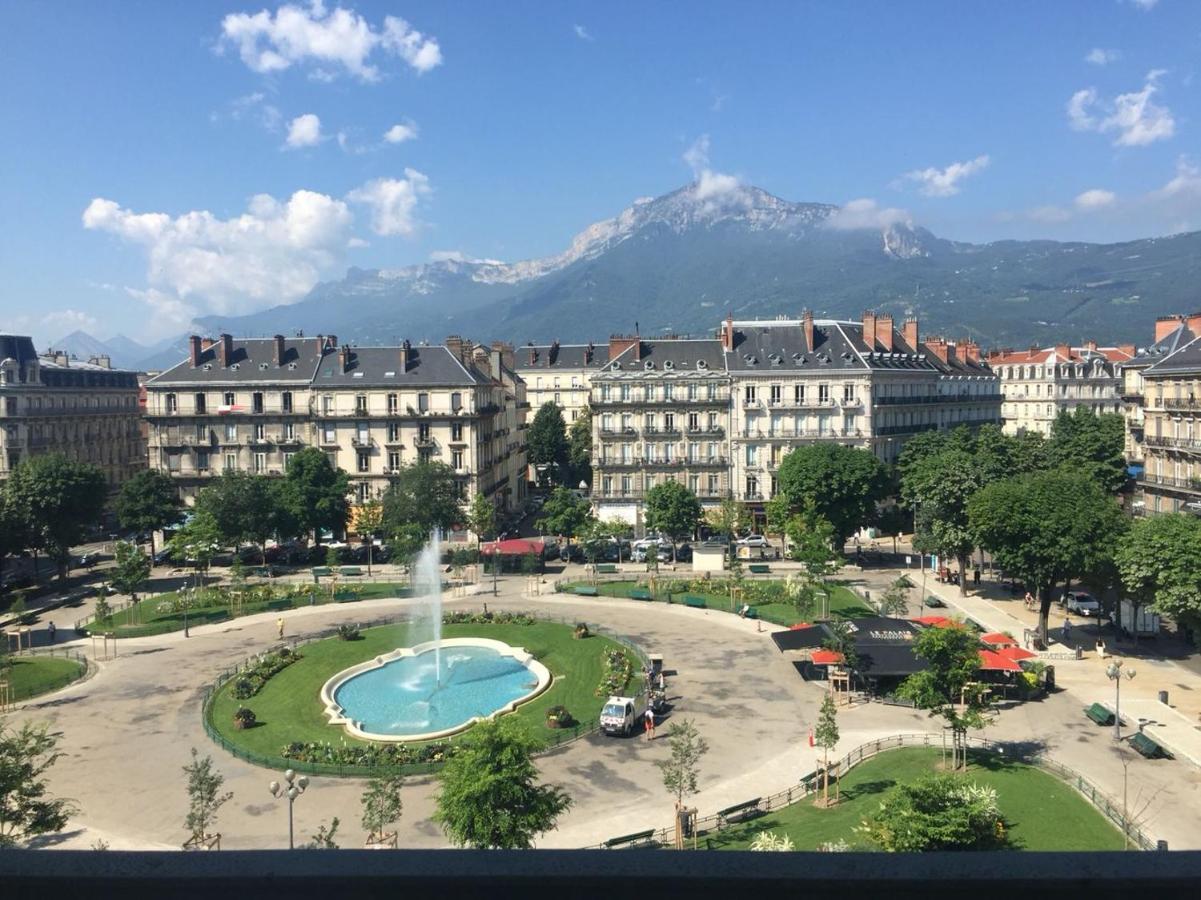 Sublime T2 Victor Hugo Hypercentre Grenoble Apartment Exterior photo
